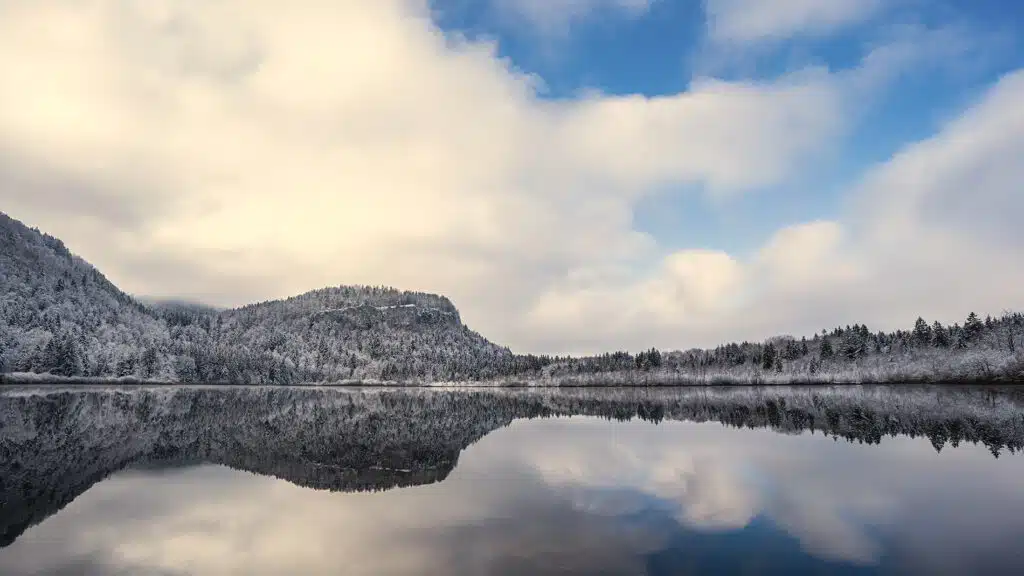 Hiver Lac de Bonlieu Jura