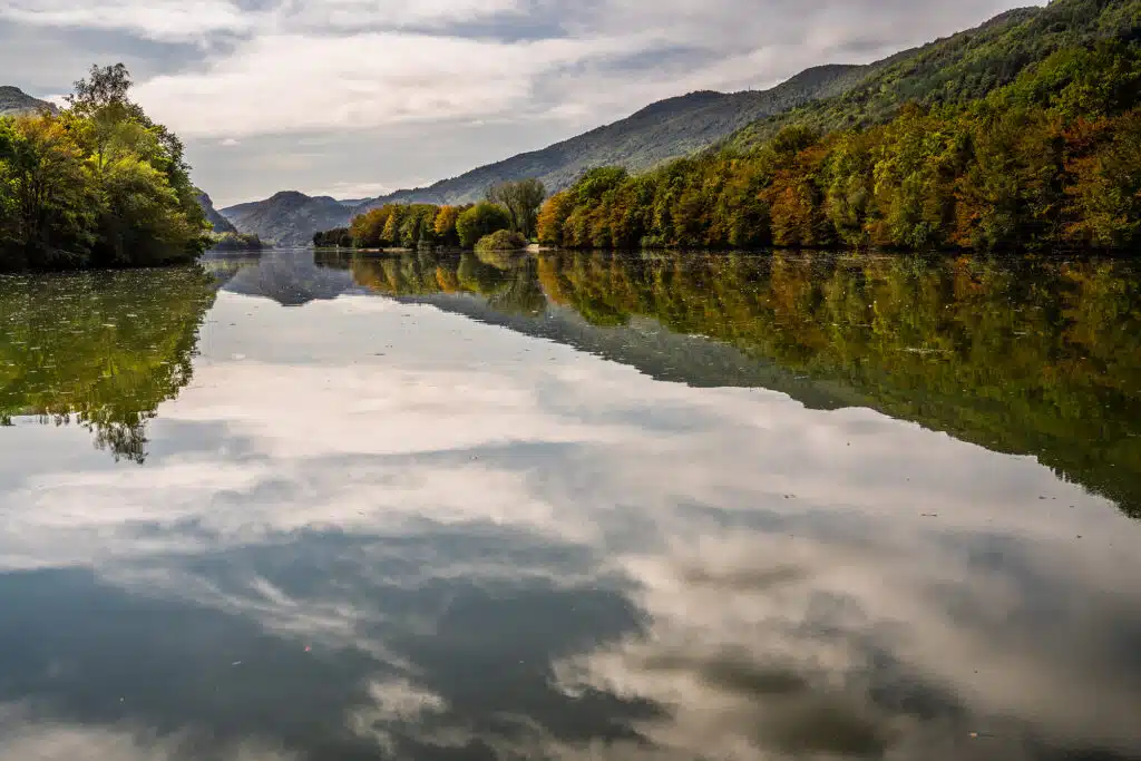 Lac de Coiselet automne Lac de Coiselet automne