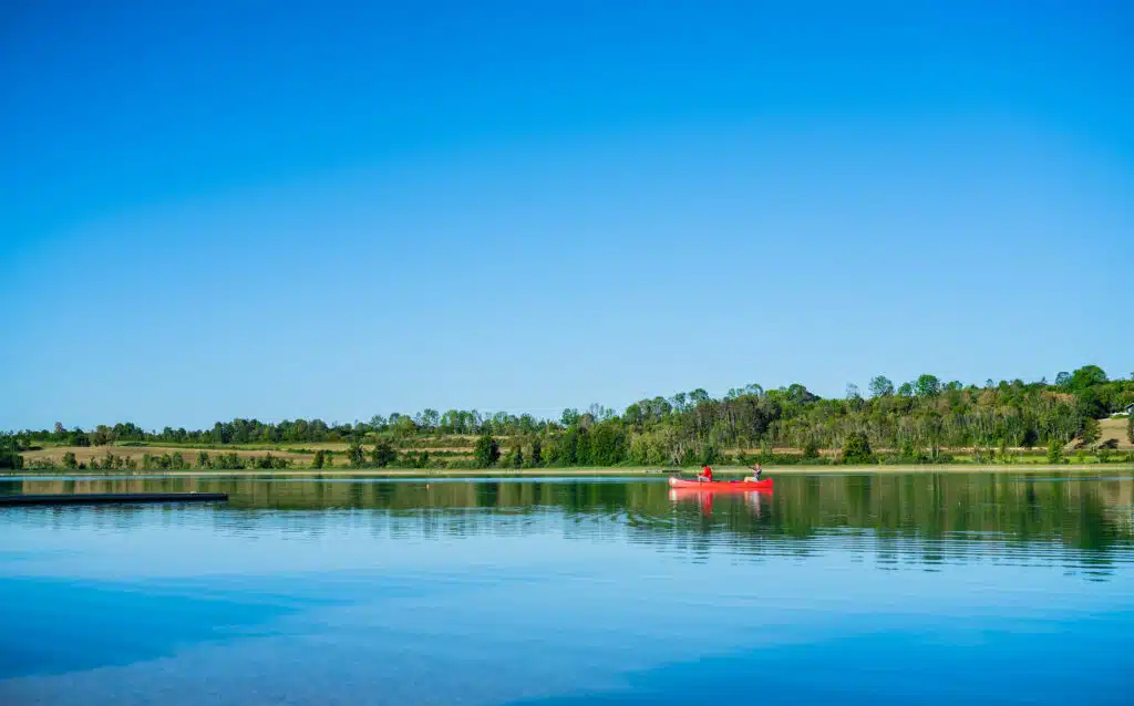 Lac de Clairvaux canoë Lac de Clairvaux canoë